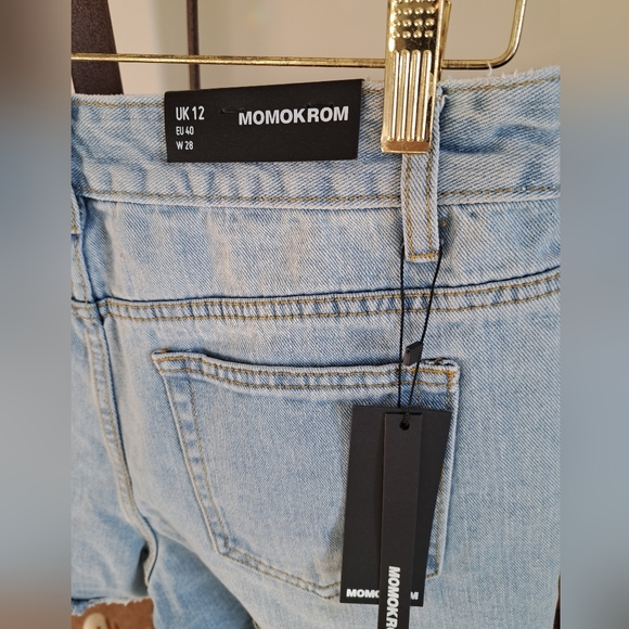 Momokrom High Waisted Distressed Denim Shorts NWT Size 8 - Picture 5 of 5